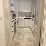 Homelystay - Marbella, Marina Banus Appartement