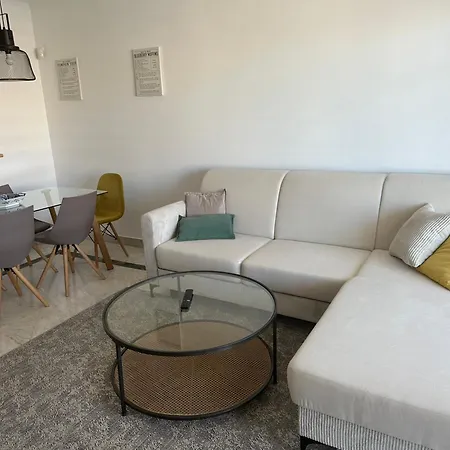Homelystay - Marbella, Marina Banus Apartment Marbella